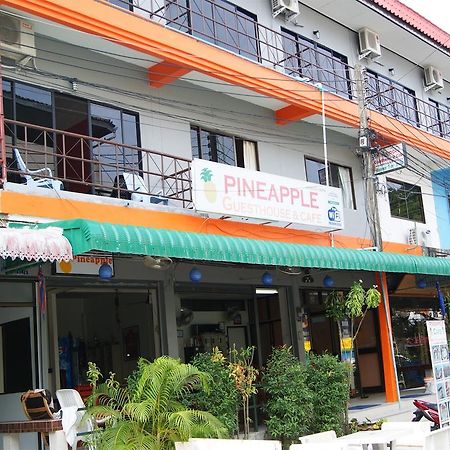 Pineapple Guesthouse Karon Ngoại thất bức ảnh