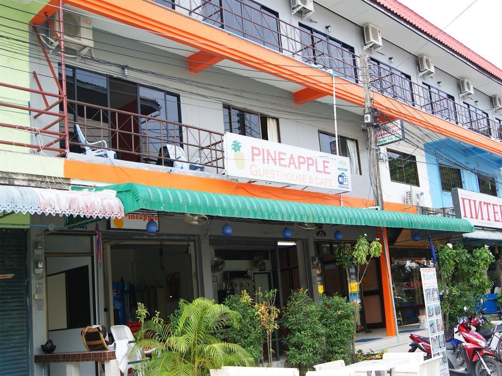 Pineapple Guesthouse Karon Ngoại thất bức ảnh