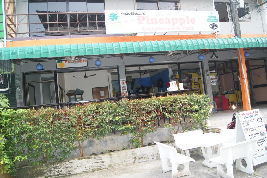 Pineapple Guesthouse Karon Ngoại thất bức ảnh